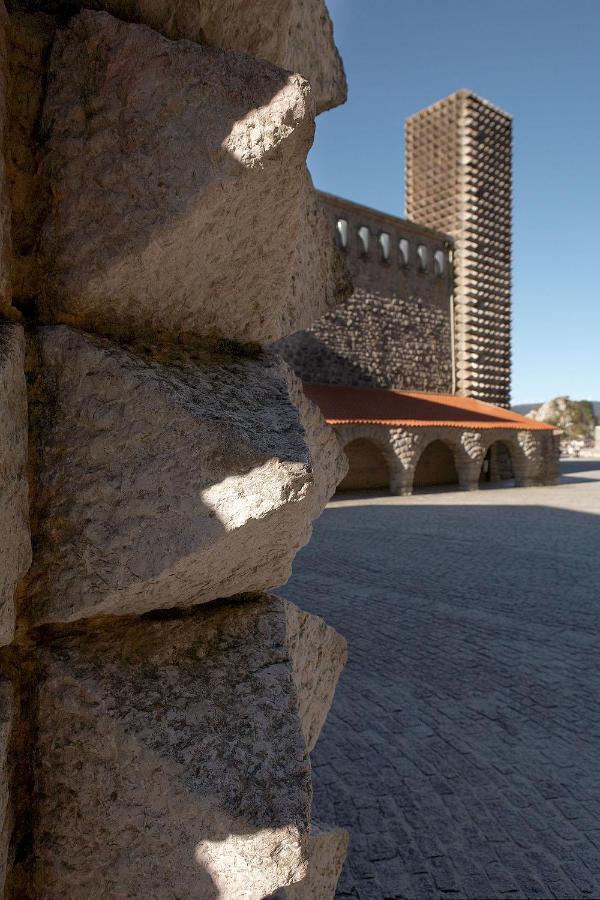 Iraipe Santuario De Arantzazu Hotel Oñate Buitenkant foto